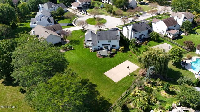 1803 Arrow Lane, Perrysburg, OH 43551