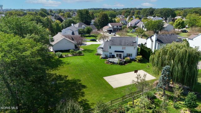 1803 Arrow Lane, Perrysburg, OH 43551