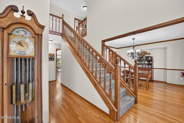 1803 Arrow Lane, Perrysburg, OH 43551