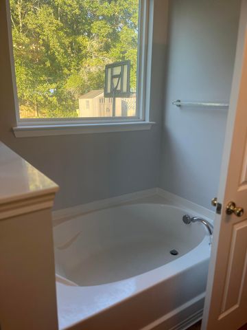 7004 Lanier Street, Hanahan, SC 29410