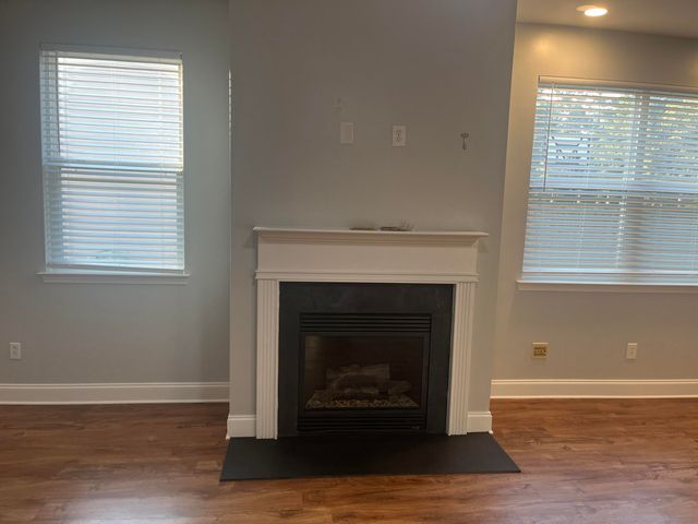 7004 Lanier Street, Hanahan, SC 29410