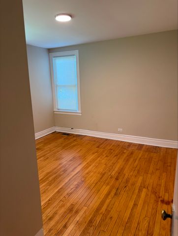 2159 S Millard Avenue 1F, Chicago, IL 60623