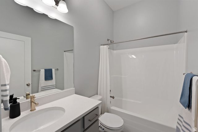 5067 W BEACH COMER, South Jordan, UT 84009