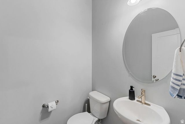5067 W BEACH COMER, South Jordan, UT 84009
