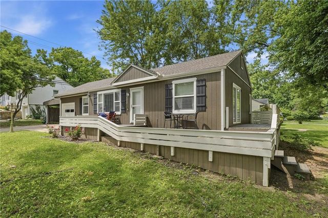 6200 W 56th Street, Mission, KS 66202