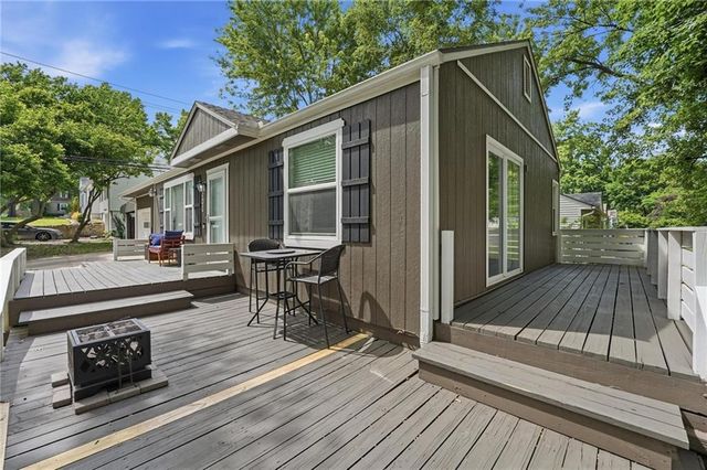 6200 W 56th Street, Mission, KS 66202