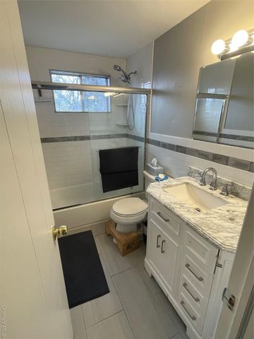 67 Madison Avenue, Westbury, NY 11590