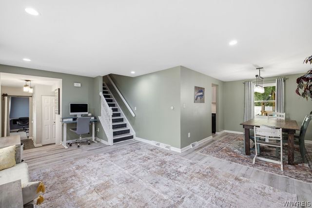 35 Robert Drive, Lancaster, NY 14086