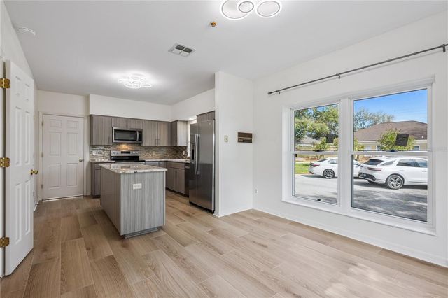 6034 JAMESTOWN PARK 109, Orlando, FL 32819