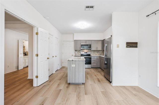 6034 JAMESTOWN PARK 109, Orlando, FL 32819