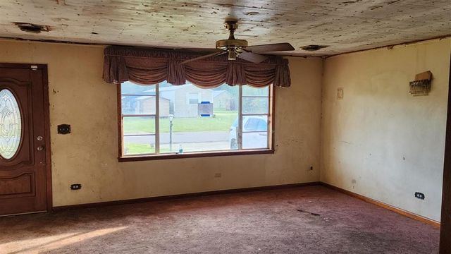 914 HOWARD Street, Jennings, LA 70546