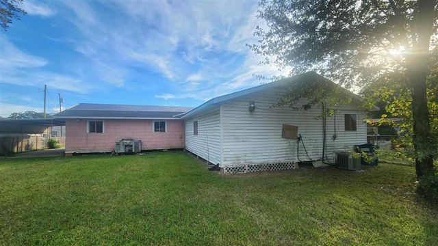 914 HOWARD Street, Jennings, LA 70546