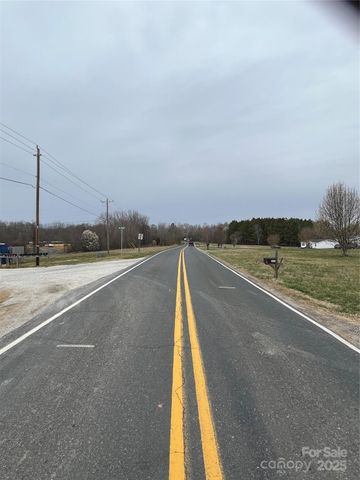 417 Davis Road, Shelby, NC 28152