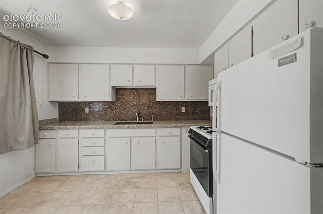712 Lansing Drive, Colorado Springs, CO 80909