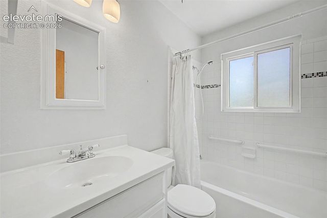 712 Lansing Drive, Colorado Springs, CO 80909