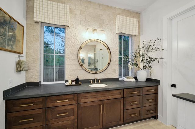 26747 Alderbrook Avenue, Montgomery, TX 77316