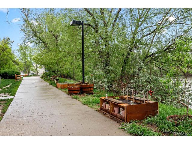 12142 Melody Dr 301, Denver, CO 80234