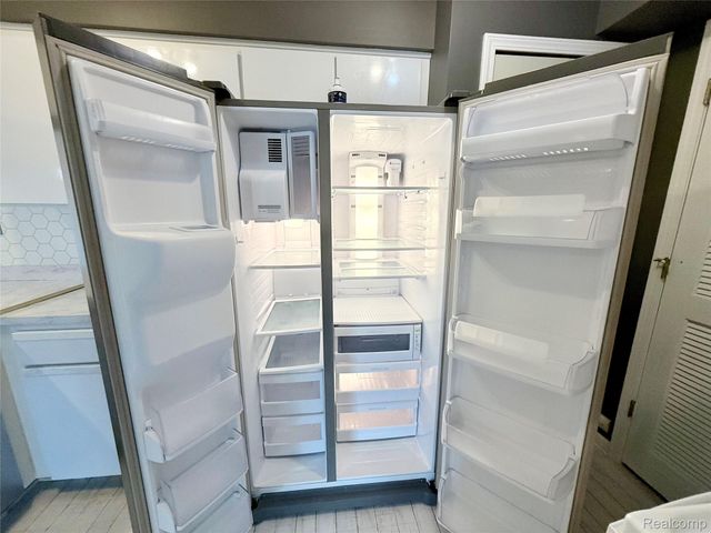 1550 MEADOW SIDE Drive 187, Rochester Hills, MI 48307