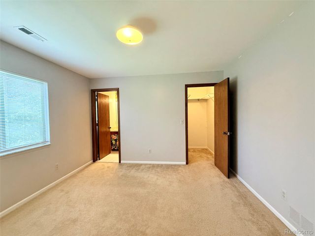 1550 MEADOW SIDE Drive 187, Rochester Hills, MI 48307