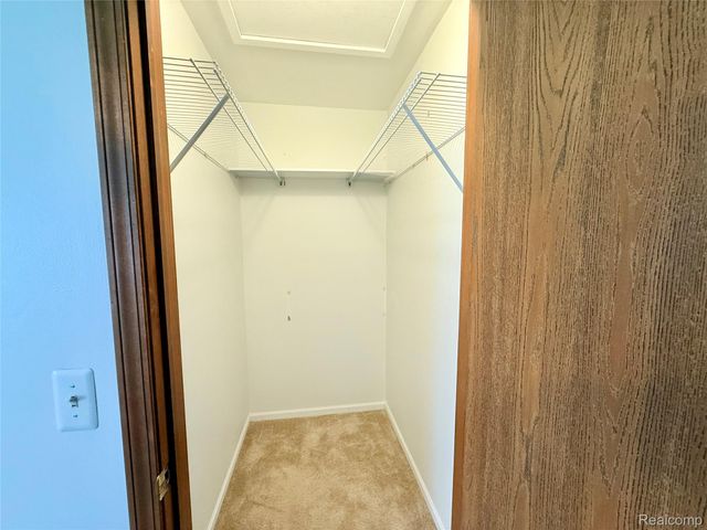 1550 MEADOW SIDE Drive 187, Rochester Hills, MI 48307