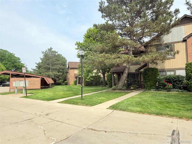1550 MEADOW SIDE Drive 187, Rochester Hills, MI 48307