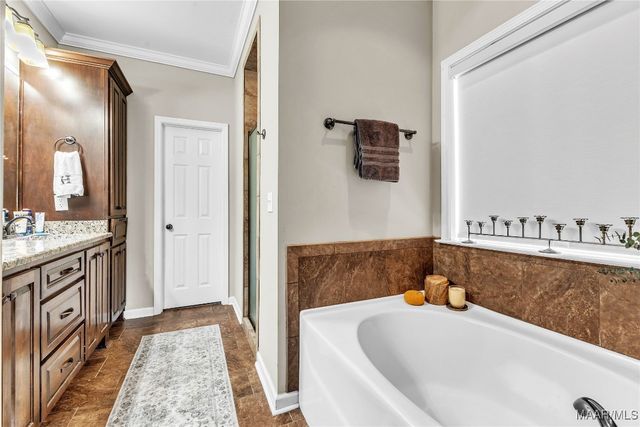 447 Galloway Drive, Wetumpka, AL 36093