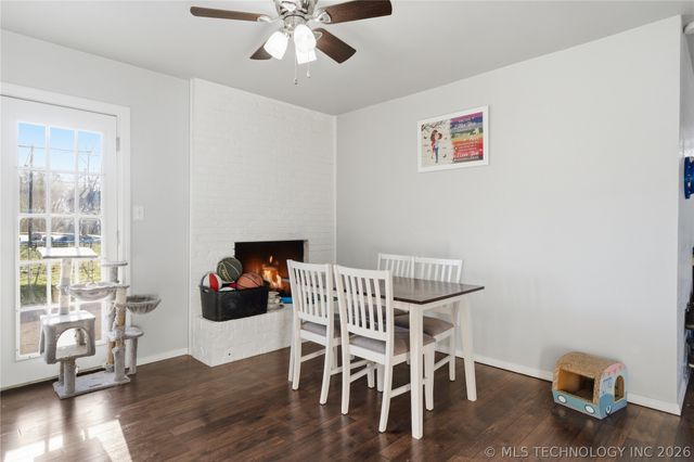 1109 N Hickory Place, Broken Arrow, OK 74012