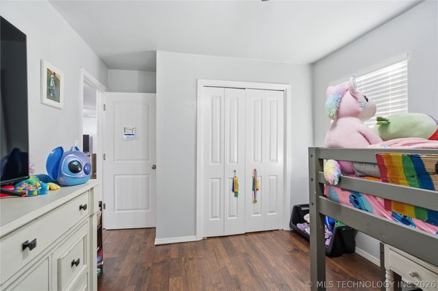 1109 N Hickory Place, Broken Arrow, OK 74012