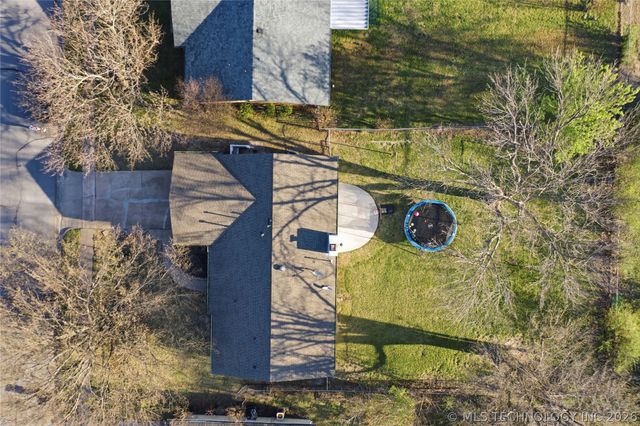 1109 N Hickory Place, Broken Arrow, OK 74012