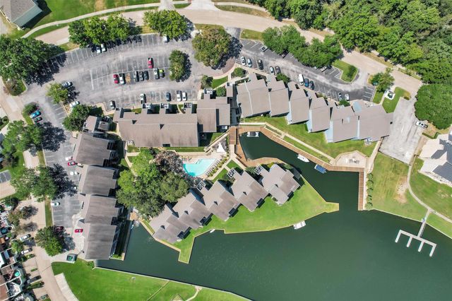 12500 Melville Drive 325c, Montgomery, TX 77356