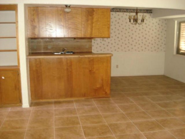 2222 Meadowgrove Dr, Corpus Christi, TX 78414