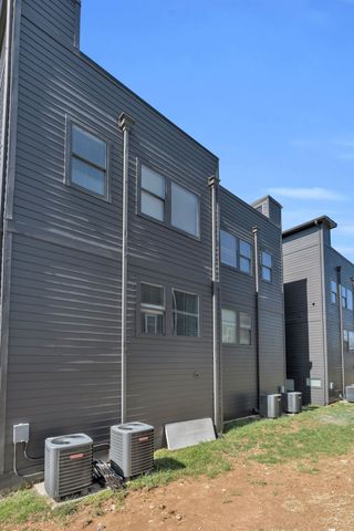 520 Weakley Ave, Nashville, TN 37207