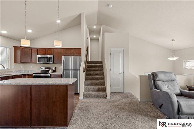 8414 Baker Street, Omaha, NE 68122