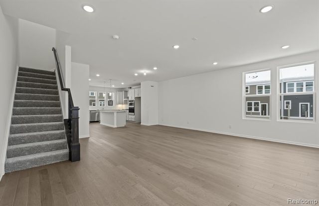 42905 Atwood Avenue, Novi, MI 48375