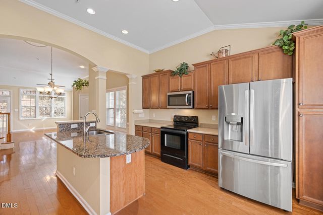 210 Chateau Place, Chapel Hill, NC 27516