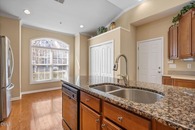 210 Chateau Place, Chapel Hill, NC 27516