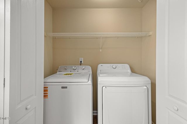 210 Chateau Place, Chapel Hill, NC 27516