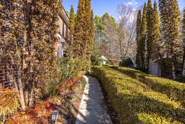 210 Chateau Place, Chapel Hill, NC 27516