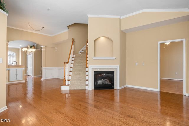 210 Chateau Place, Chapel Hill, NC 27516