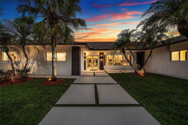 13900 Mustang Trail, Southwest Ranches, FL 33330