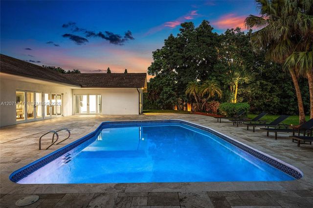 13900 Mustang Trail, Southwest Ranches, FL 33330