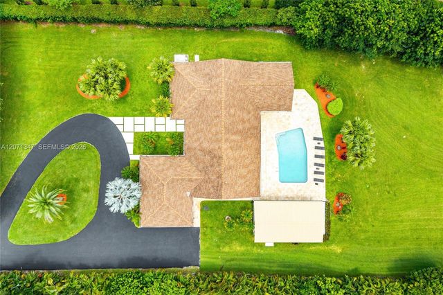 13900 Mustang Trail, Southwest Ranches, FL 33330