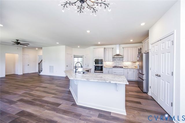 8312 Windingrun Ln, Richmond, VA 23237
