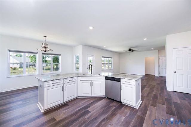 8312 Windingrun Ln, Richmond, VA 23237
