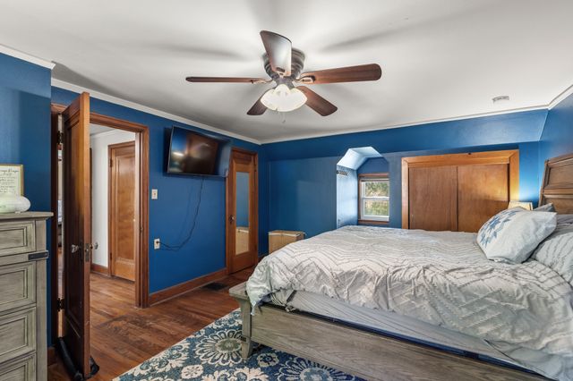 8555 Franklin Avenue, Clive, IA 50325