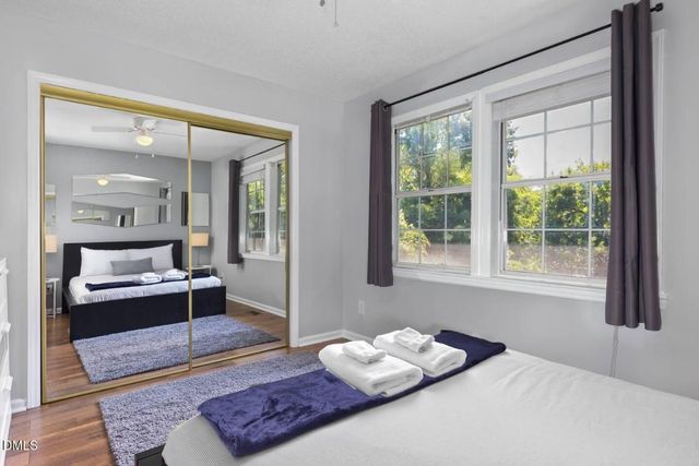 114 Chaucer Court, Carrboro, NC 27510