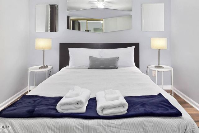 114 Chaucer Court, Carrboro, NC 27510