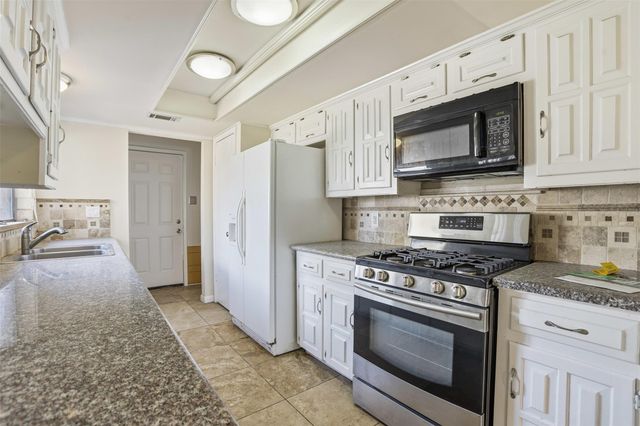 3918 Wintergreen Drive, Humble, TX 77396