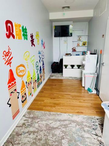 25-32 168th Street 2nd FL, Flushing, NY 11358