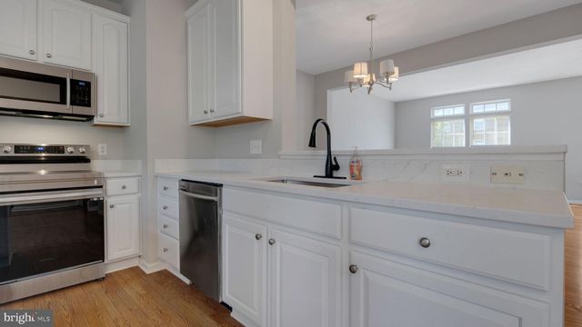 4724 HANRAHAN PL, Alexandria, VA 22309